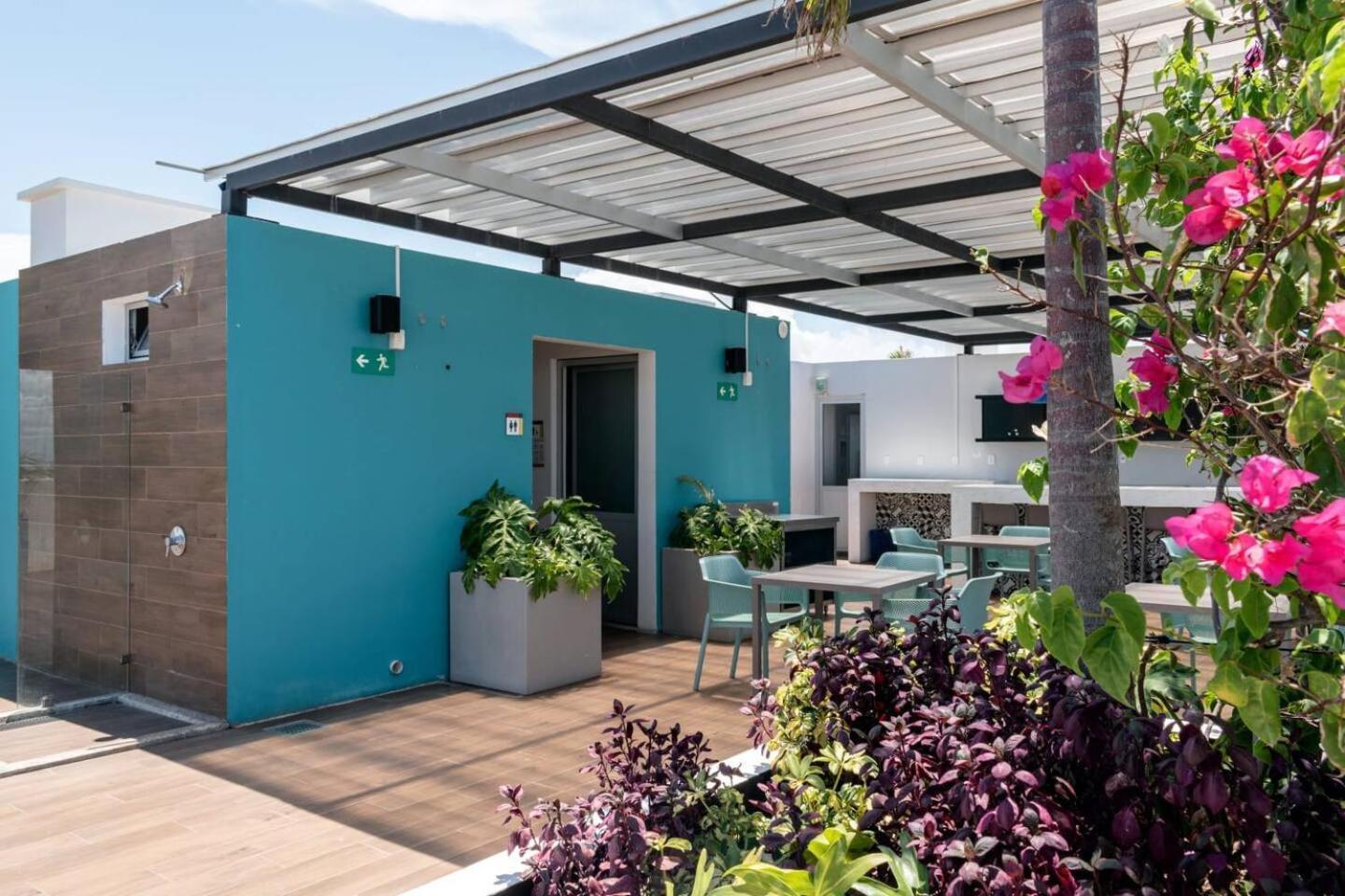 Luxury Condo, 150mb, 2 Bedroom, Cine, Gym, Pool Playa del Carmen