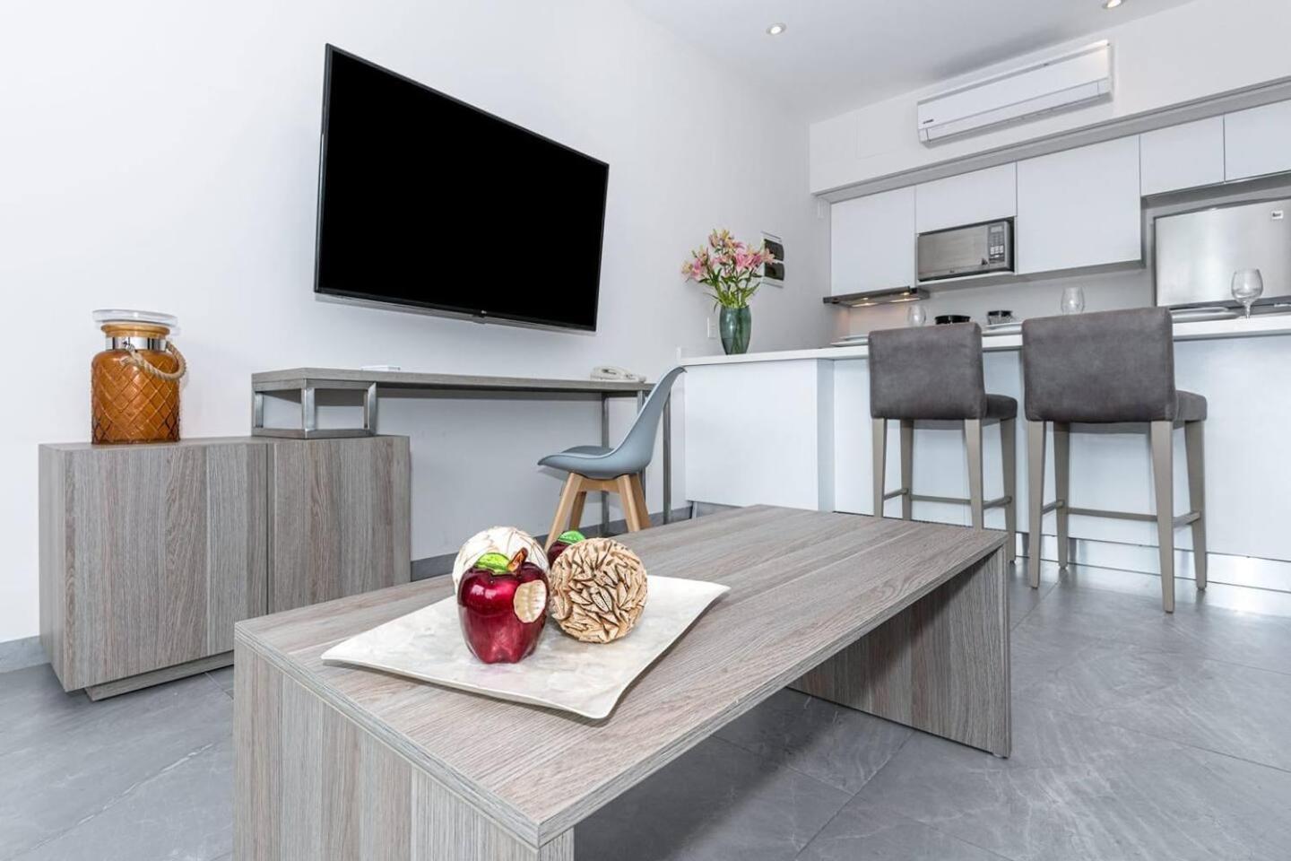 Apartamento Luxury Condo, 150mb, 2 Bedroom, Cine, Gym, Pool Playa del Carmen