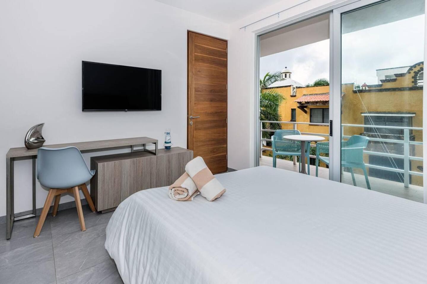 Luxury Condo, 150mb, 2 Bedroom, Cine, Gym, Pool Apartamento *